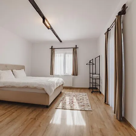 Apartment Behome Tranzit *