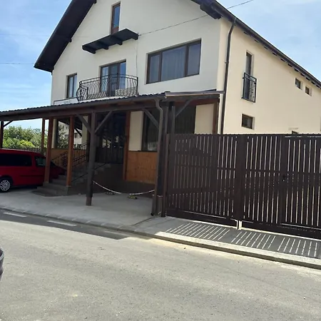 Behome Tranzit Apartment Zarnesti